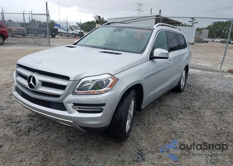 2016 Mercedes-Benz Gl 450 4Matic z USA, uszkodzony, nr VIN 4JGDF6EE6GA693471